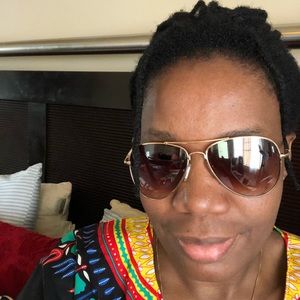 Meet your Posher, Annalise